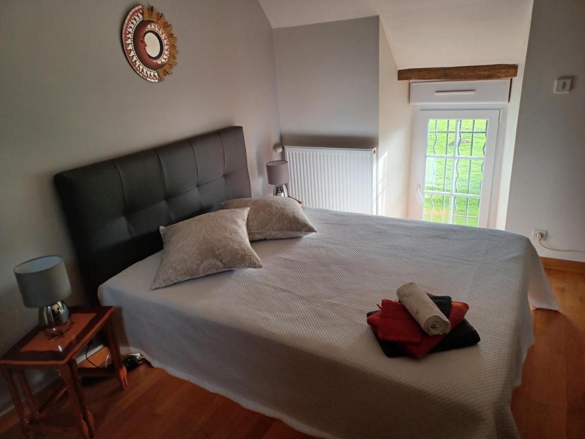 フヌー La Haye Georget Bed & Breakfast エクステリア 写真
