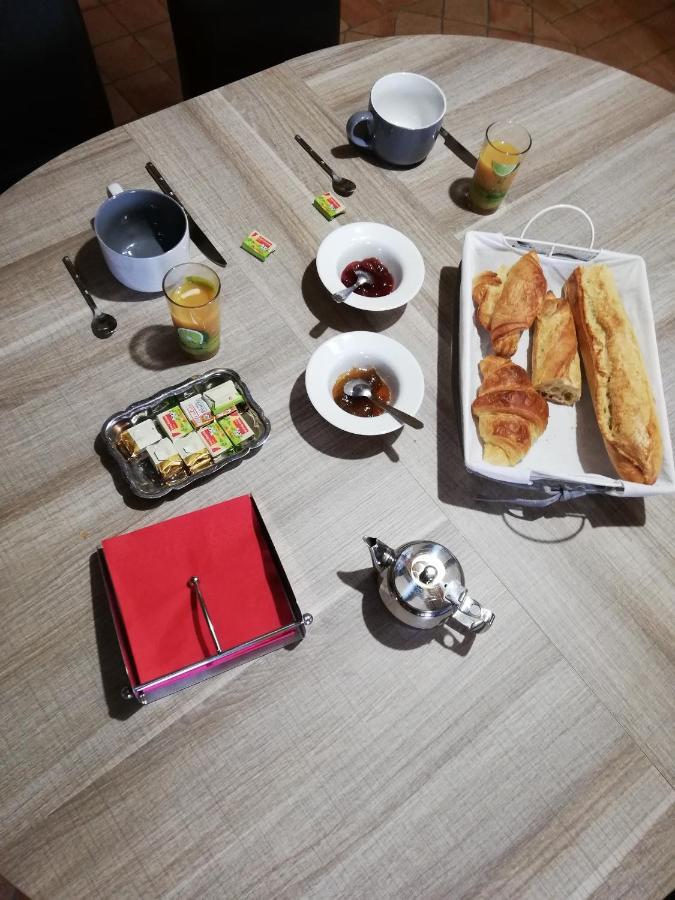 フヌー La Haye Georget Bed & Breakfast エクステリア 写真
